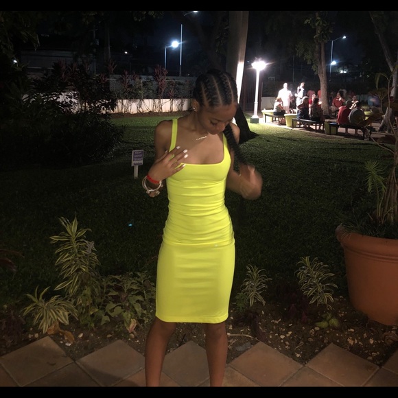 Meet your Posher, Nyla - Picture 1 of 1